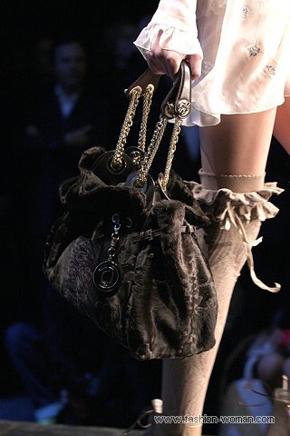 Модная сумка от Christian Dior